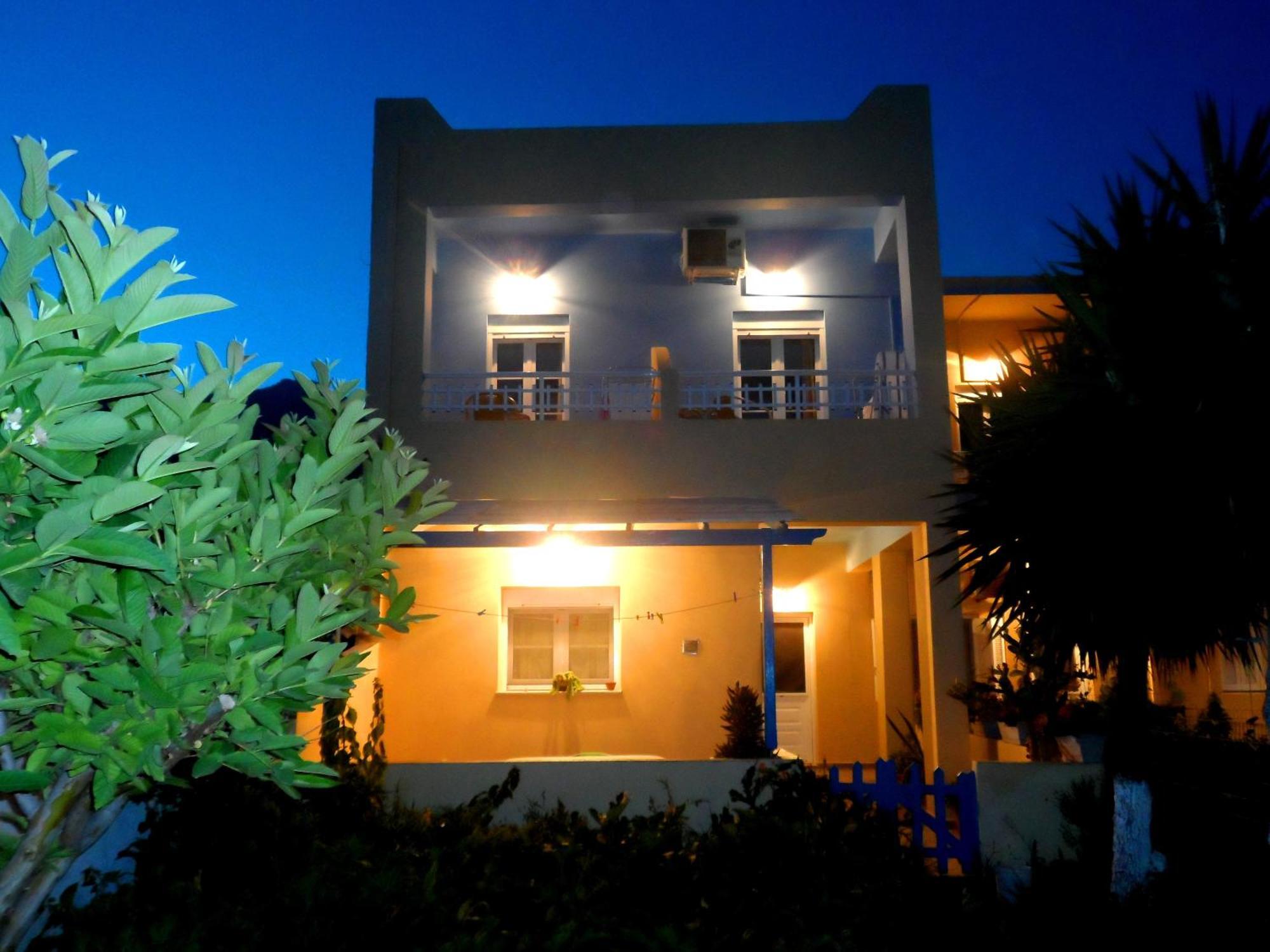 Papafotis Apartments & Suites Alinda  Exterior foto