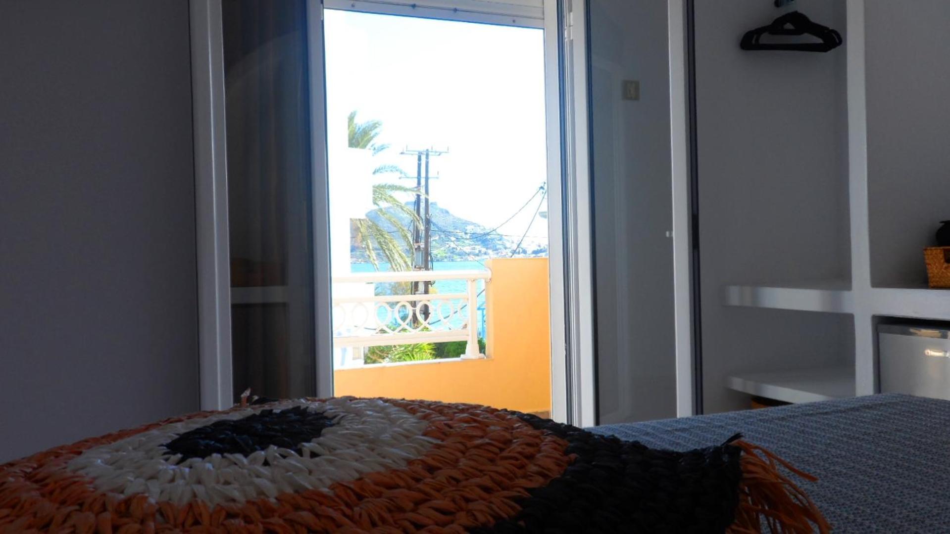 Papafotis Apartments & Suites Alinda  Habitación foto